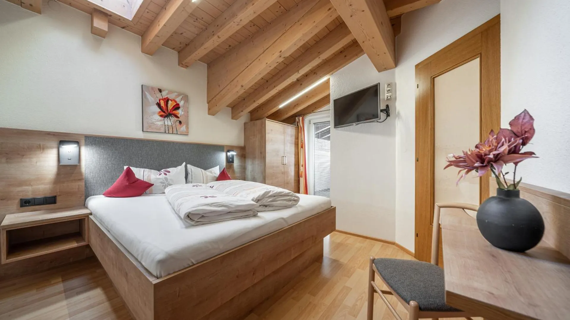 Appartementhaus Im Winkel 솔덴 2*,
